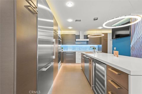 121 S Hope Street 9 Los Angeles CA 90012