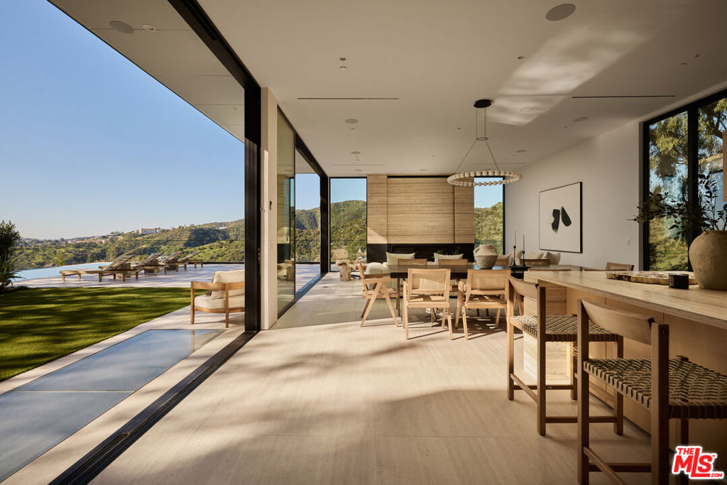 1149 Linda Flora Drive