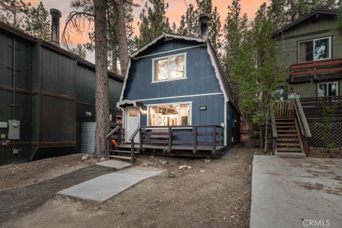 Photo of 40173 Esterly Lane, Big Bear Lake, CA 92315 (MLS # IG26191493)