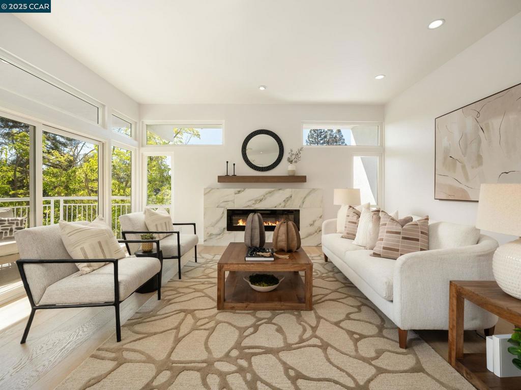 CAMEO ACRES - Residential