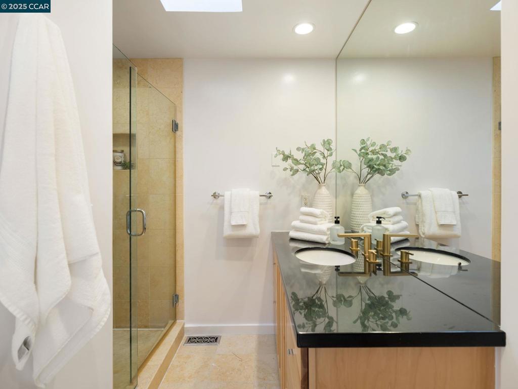 CAMEO ACRES - Residential