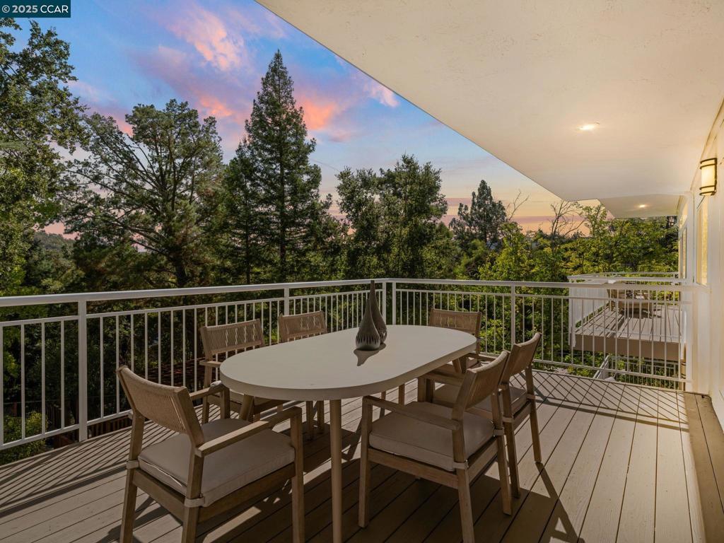 CAMEO ACRES - Residential