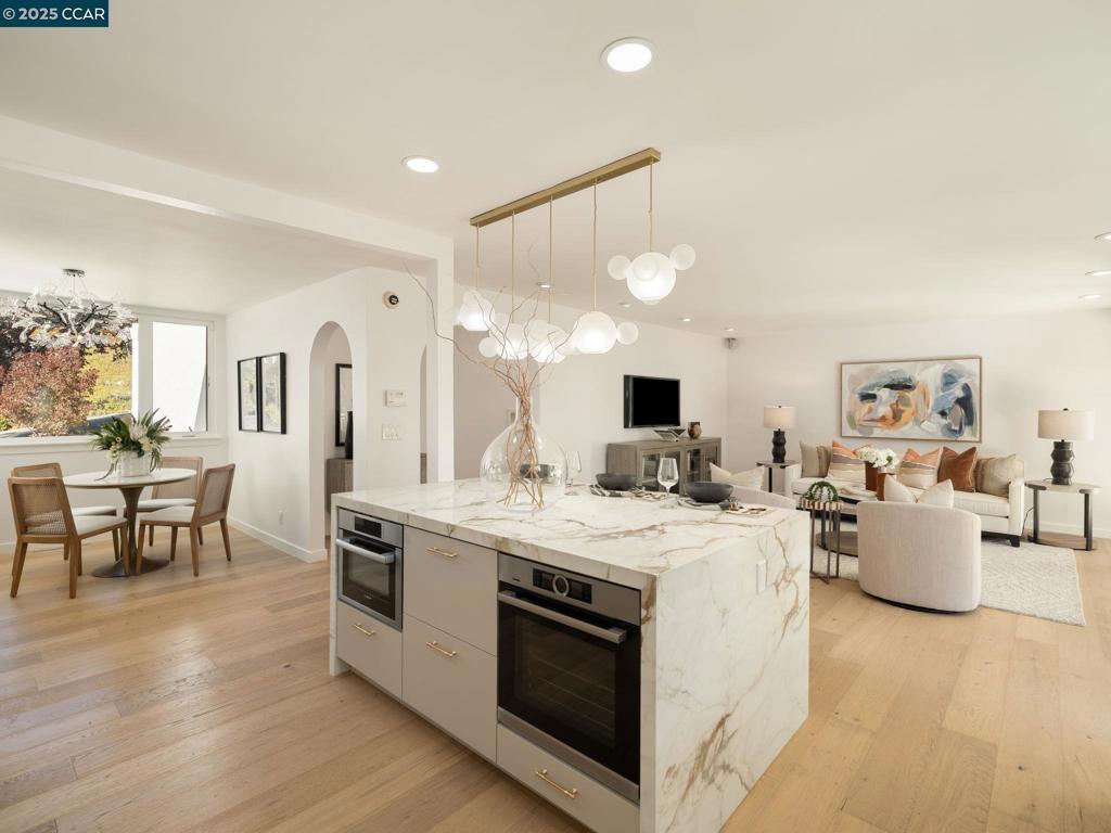 CAMEO ACRES - Residential