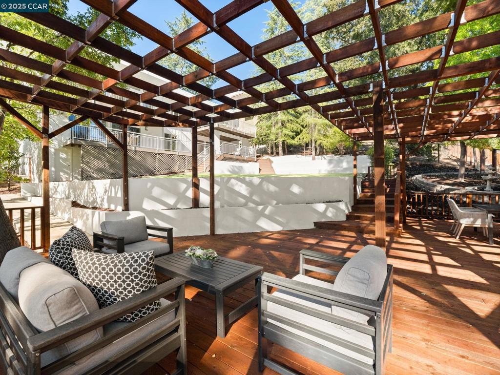 CAMEO ACRES - Residential