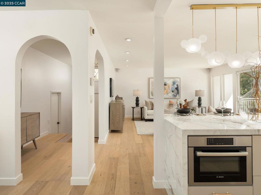CAMEO ACRES - Residential