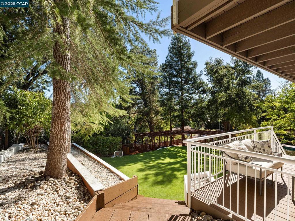 CAMEO ACRES - Residential