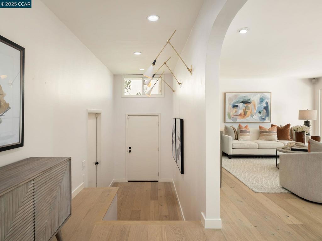 CAMEO ACRES - Residential