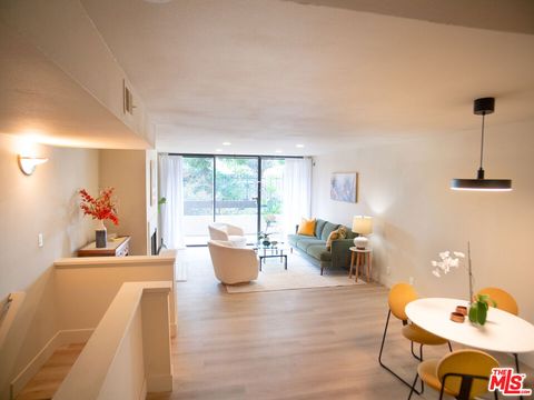 Photo of 1900 Vine Street #214, Los Angeles, CA 90068 (MLS # 26829717)