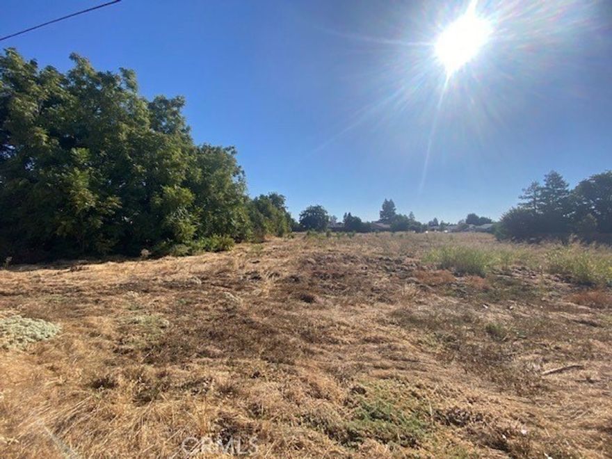 Development Opportunity – 3.32 Acres in Merced!

Excellent opportunity to develop 3.32 acres in the City of Merced. Paper lots are approved, paving the way for your next residential project.