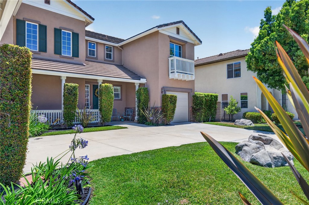 2332 Douglaston