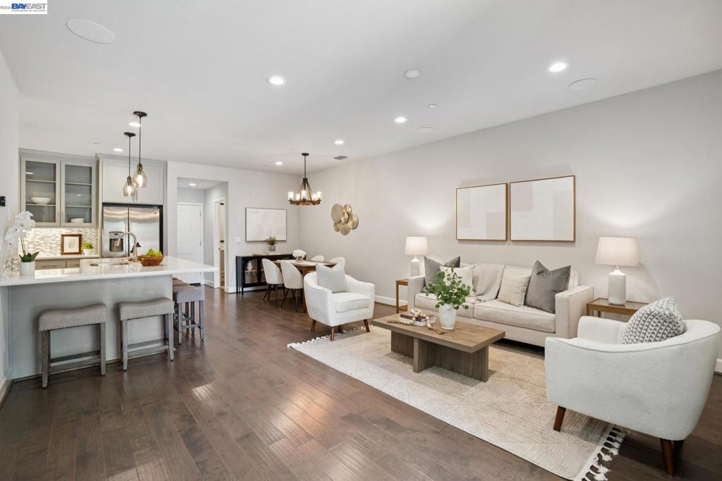 244 Fennel Way