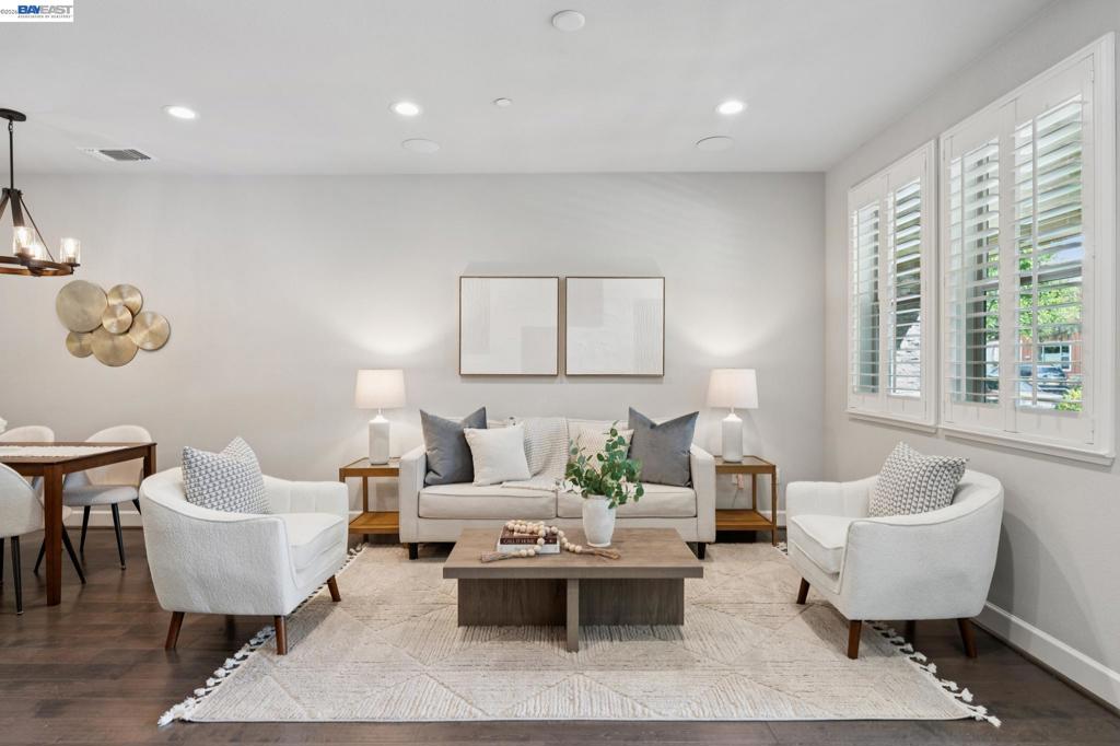 244 Fennel Way