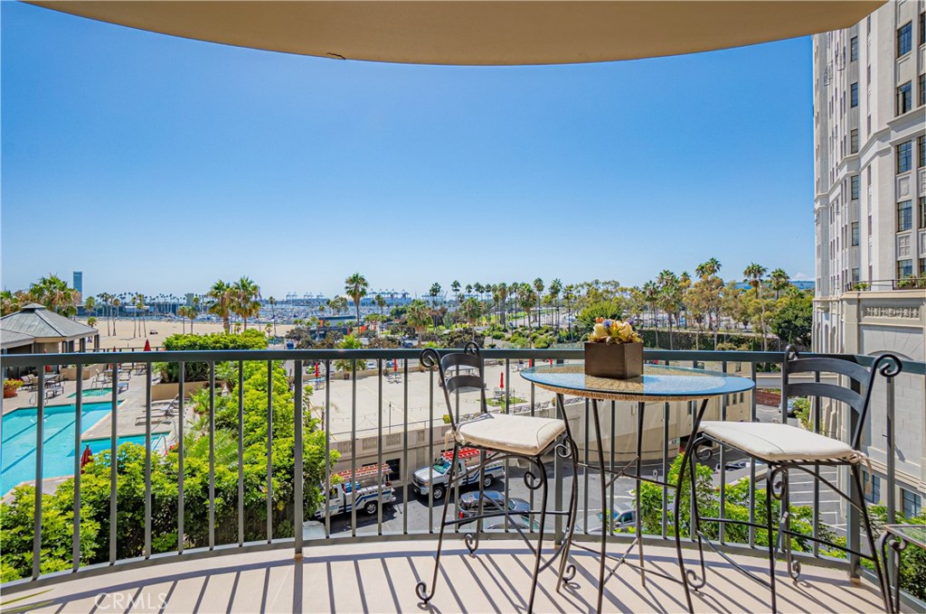 850 E Ocean Boulevard 210