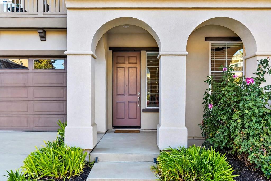 3063 Ridgefield Ct