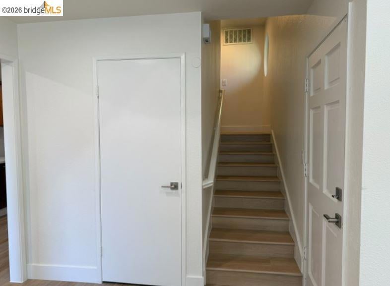 7386 Tulare Hill Dr