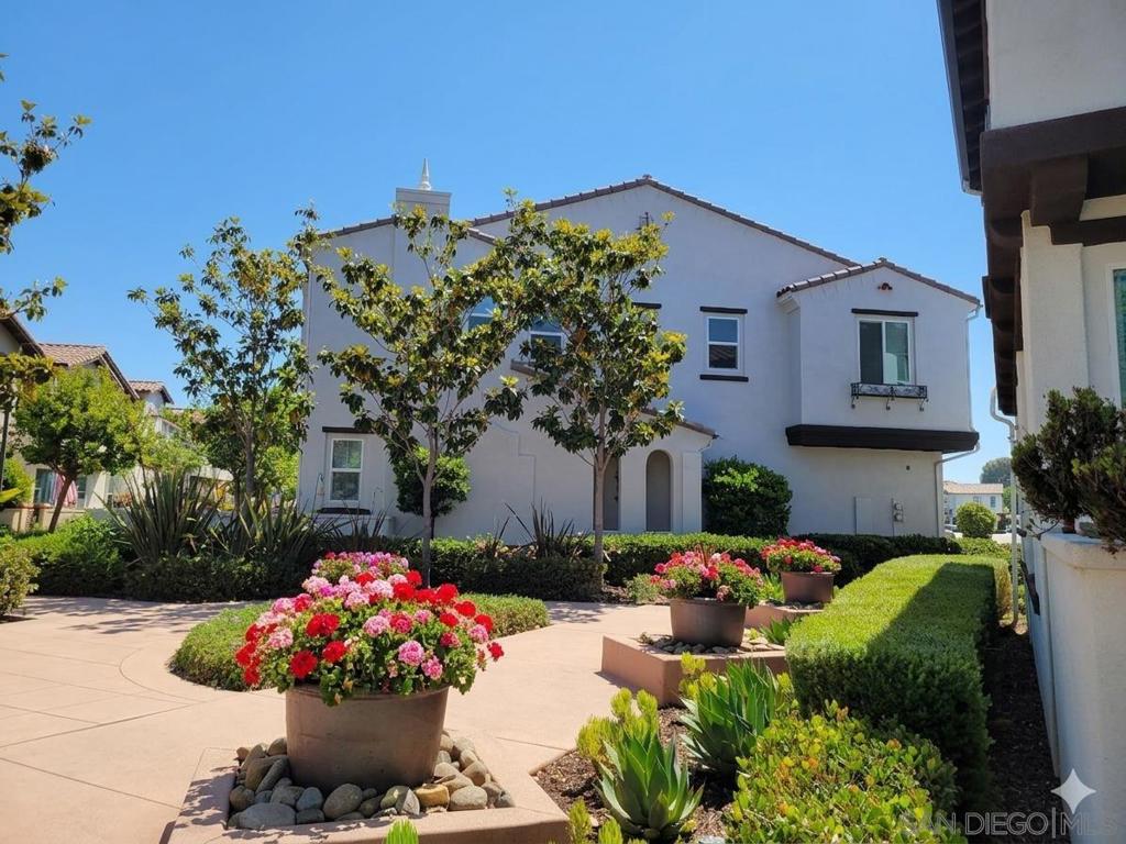 4134 Vela Way