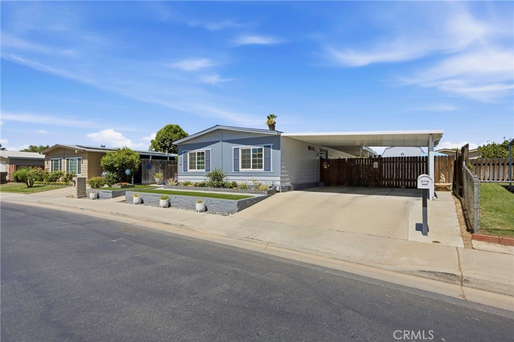 5409 Fountain View Way