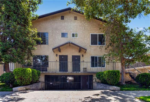 Photo of 216 W Tujunga AVE #A, Burbank, CA 91502 (MLS # SR26106243)