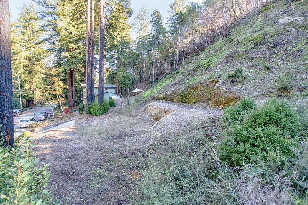 315 Lake Drive