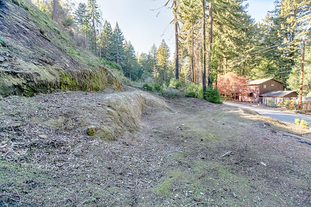 315 Lake Drive