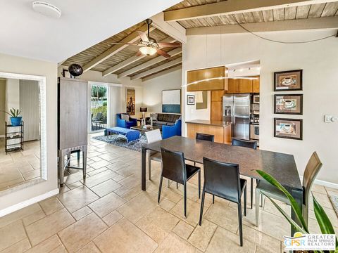 Photo of 815 N Cerritos Drive, Palm Springs, CA 92262 (MLS # 26687127PS)