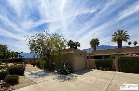 Photo of 815 N Cerritos Drive, Palm Springs, CA 92262 (MLS # 26687127PS)