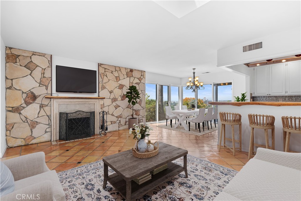 Properties 3 11064 Mcbroom Street