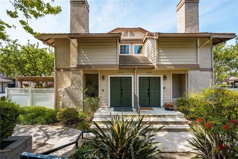 24394 Larchmont Court Laguna Hills CA 92653