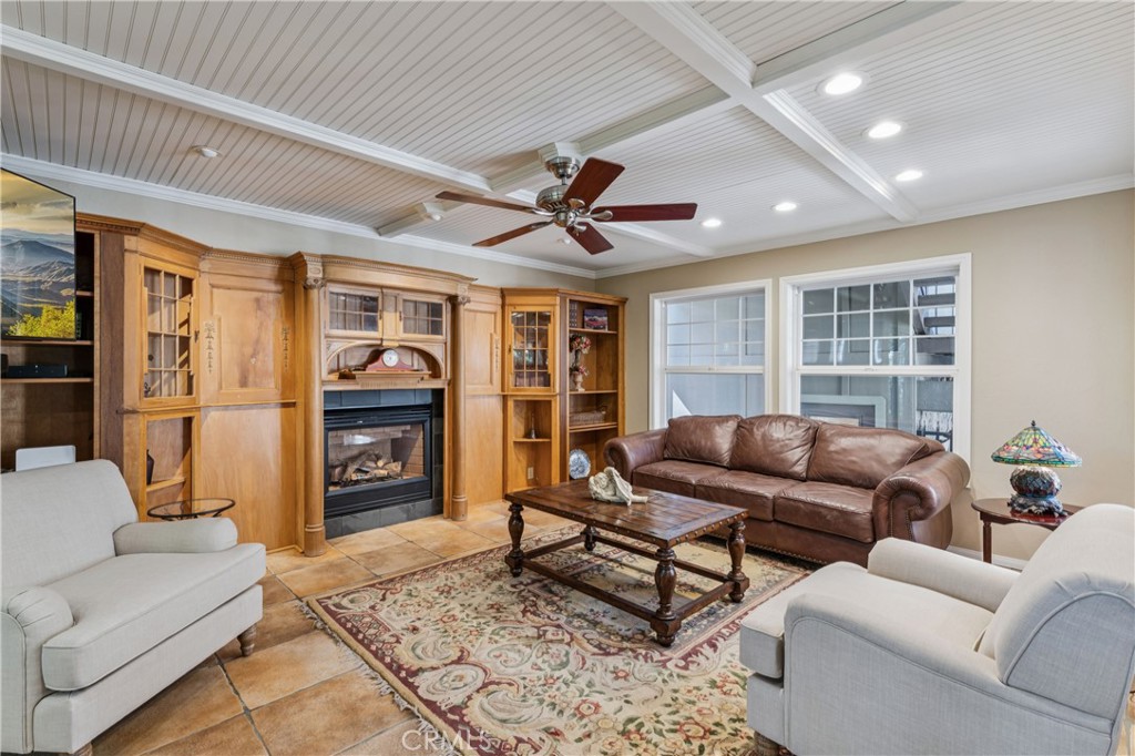 234 Crest Circle