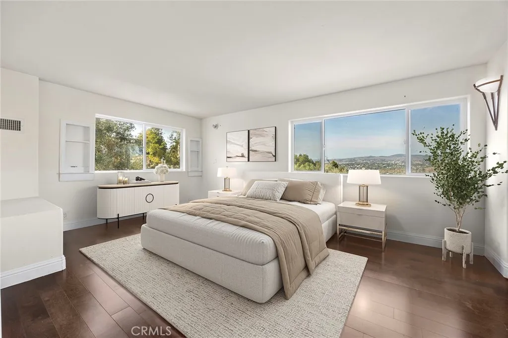 Anaheim Hills, California 92808, United States, 10 Bedrooms Bedrooms, ,9 BathroomsBathrooms,Residential,Active,243678