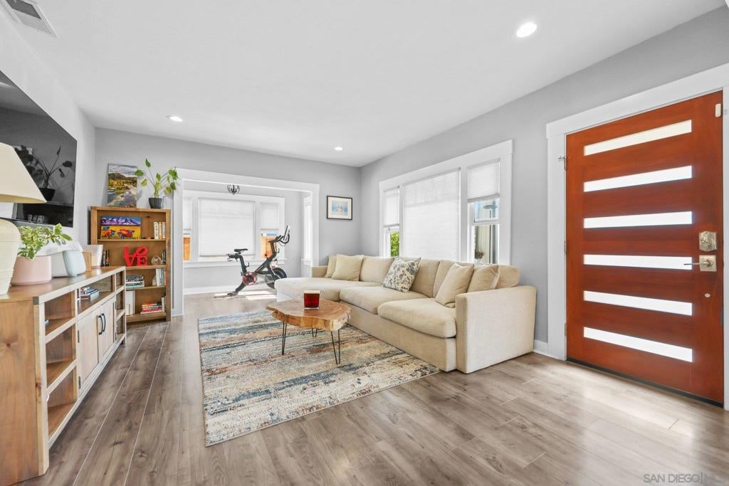 3537 Utah St