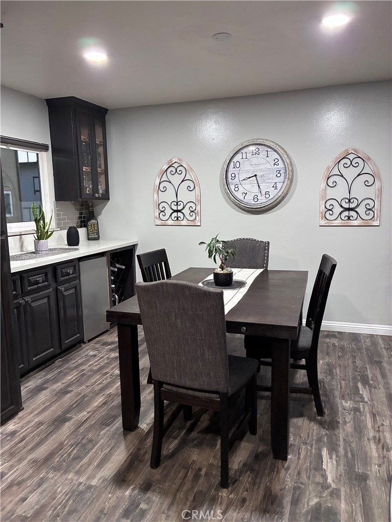 Photo 1 of 1 — 1900 W Glenoaks Avenue, Anaheim, CA 92801