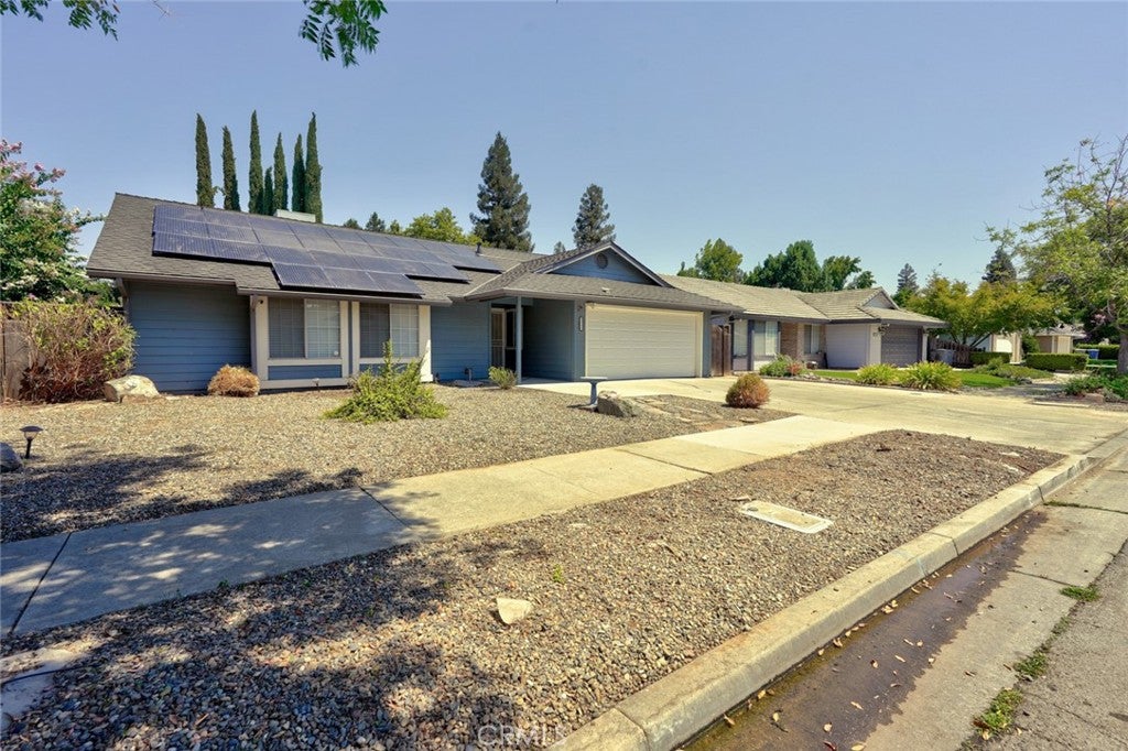 1111 E Donna Drive