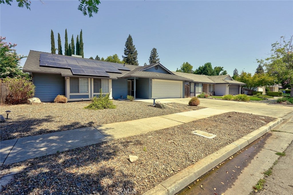 1111 E Donna Drive