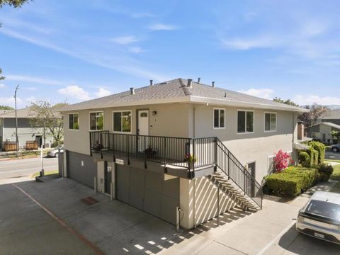 Photo of 5501 Judith Street #4, San Jose, CA 95123 (MLS # ML82045445)