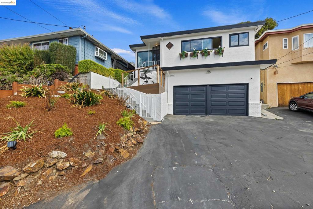 KING ESTATES - Residential