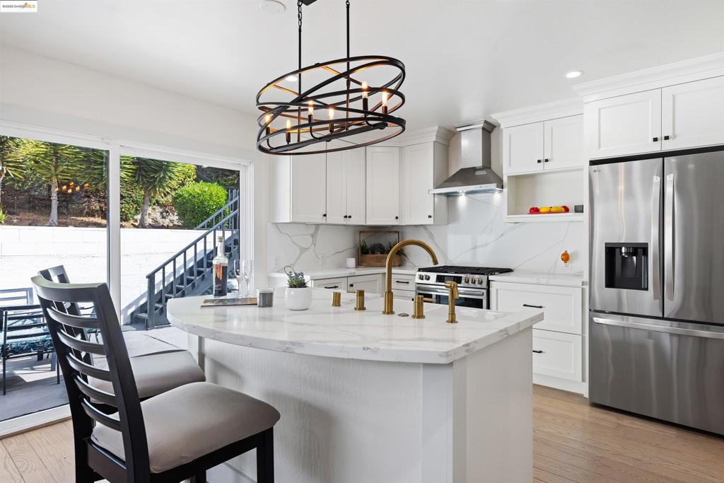 KING ESTATES - Residential