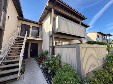 Photo of 806 Coriander Drive Dr #H, Torrance, CA 90502 (MLS # SB26044040)