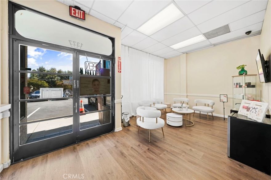 For sale: a highly reputable medical spa business with 15 years of proven success in Diamond Bar City, ideally located at the foot of The Country, a prestigious gated community. This profitable and fully equipped 1,800 sq.ft. spa features 8 rooms (5 treatment rooms, 1 office, 1 break room, and 1 laundry room), a strong and loyal client base, and a consistent monthly revenue of over $60,000. The lease was just renewed through March 2029 with an unbeatable rent of $4,500/month (only a $300 increase in 15 years). The business operates efficiently with a professional team of 2 full-time staff, 2 part-time staff, and a licensed nurse. All high-end machines and equipment are included—turnkey operation ready for immediate takeover, perfect for owner-operators, expansion, or brand upgrade.