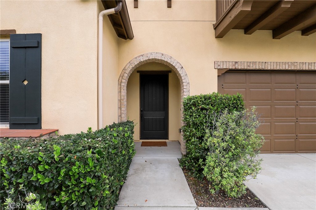 676 E Desert Willow Road