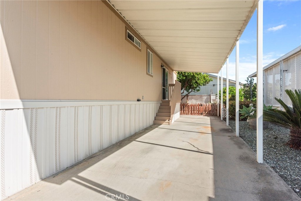 221 N El Camino Real 67