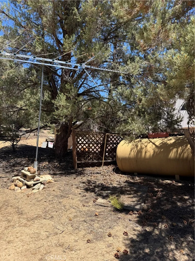 Kennedy Meadows, California 93527, United States, 2 Bedrooms Bedrooms, ,2 BathroomsBathrooms,Residential,Active,181142