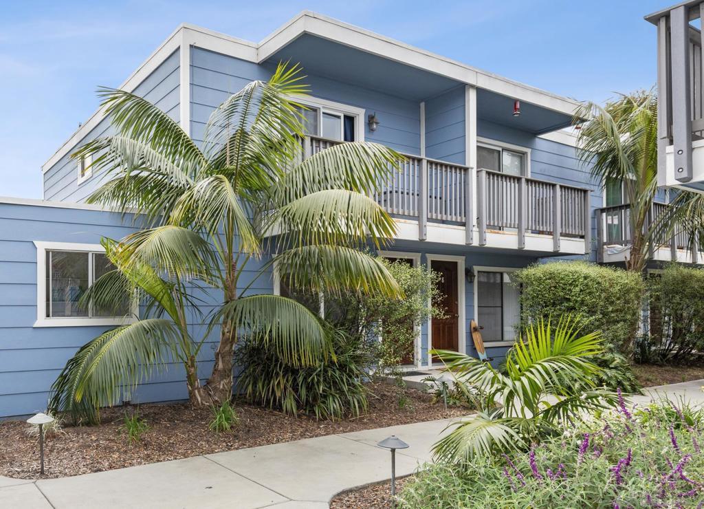 981 N Vulcan Ave Ave 7, Encinitas CA 92024