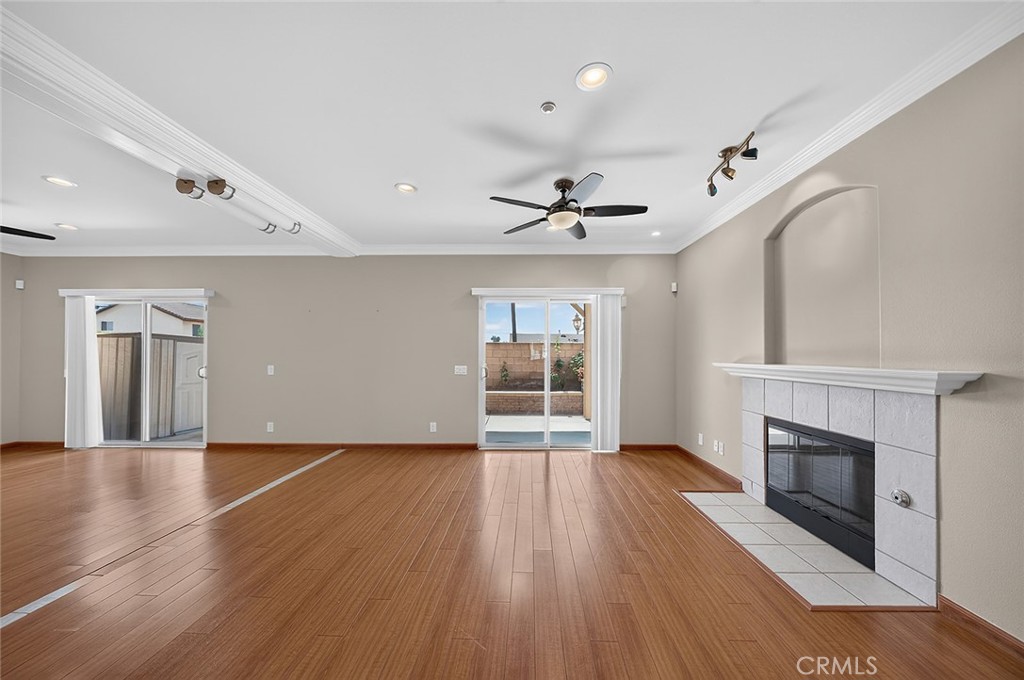 1223 Heritage