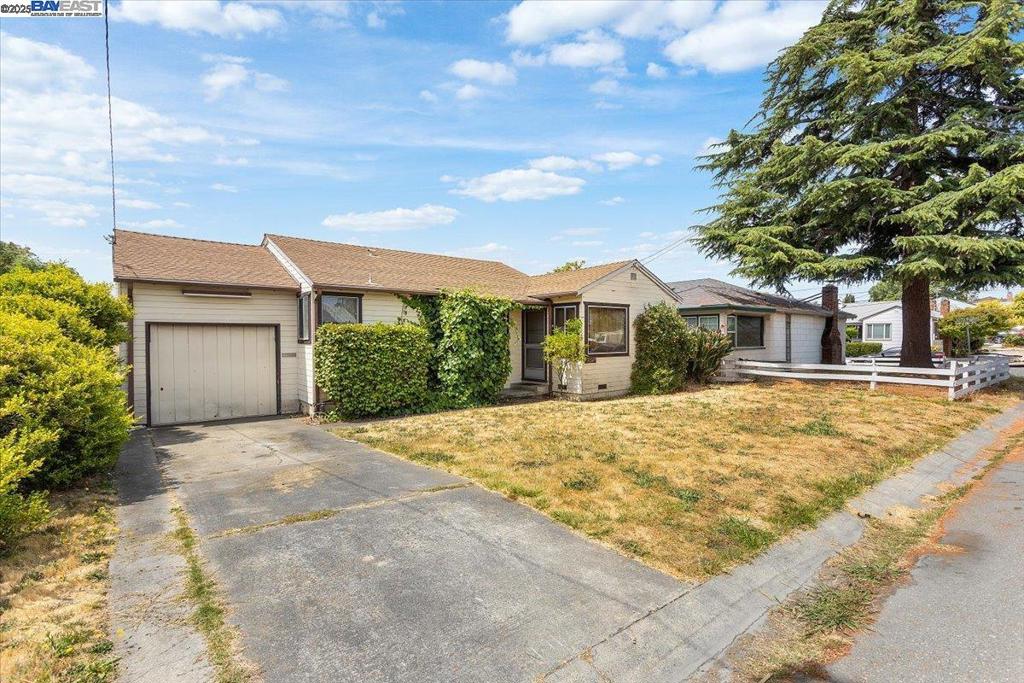 4247 Gem Ave