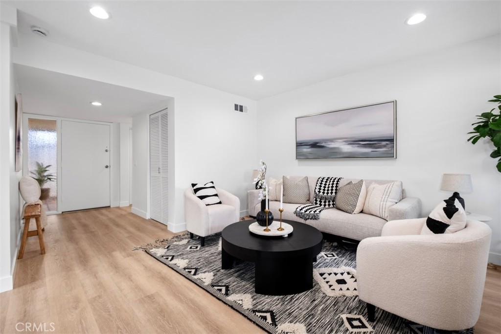 27172 Paseo Burladero C