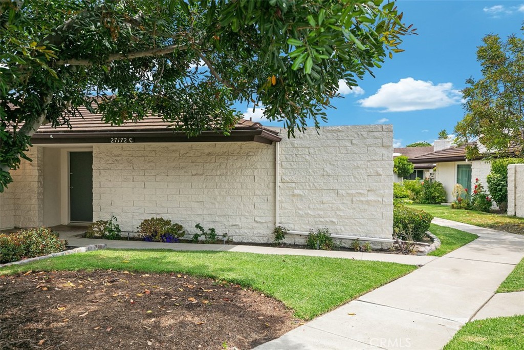 27172 Paseo Burladero C