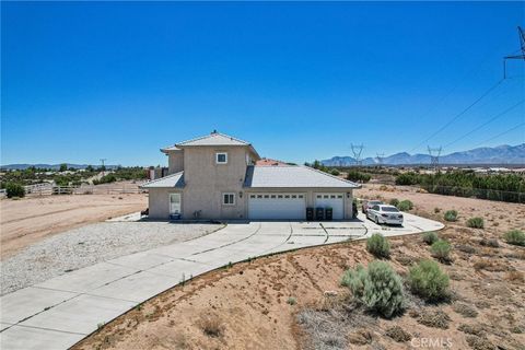 Photo of 8294 Aster Road, Oak Hills, CA 92344 (MLS # CV25172495)