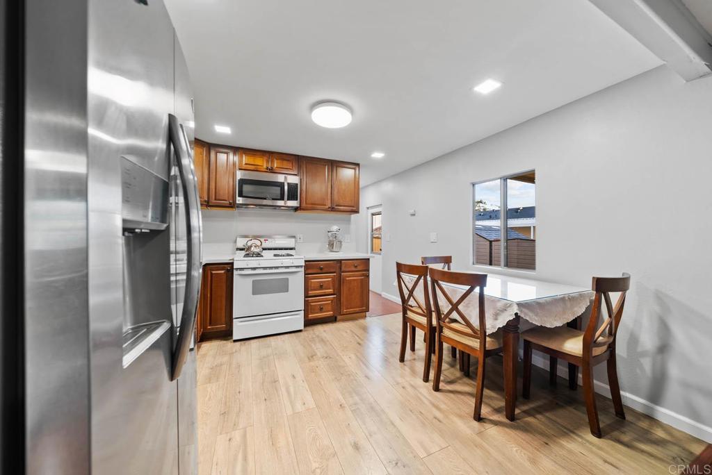 6460 Convoy #271 Court