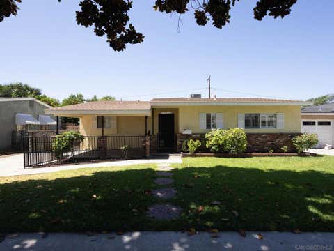 Photo of 13924 Putnam ST, Whittier, CA 90605 (MLS # 260014328SD)